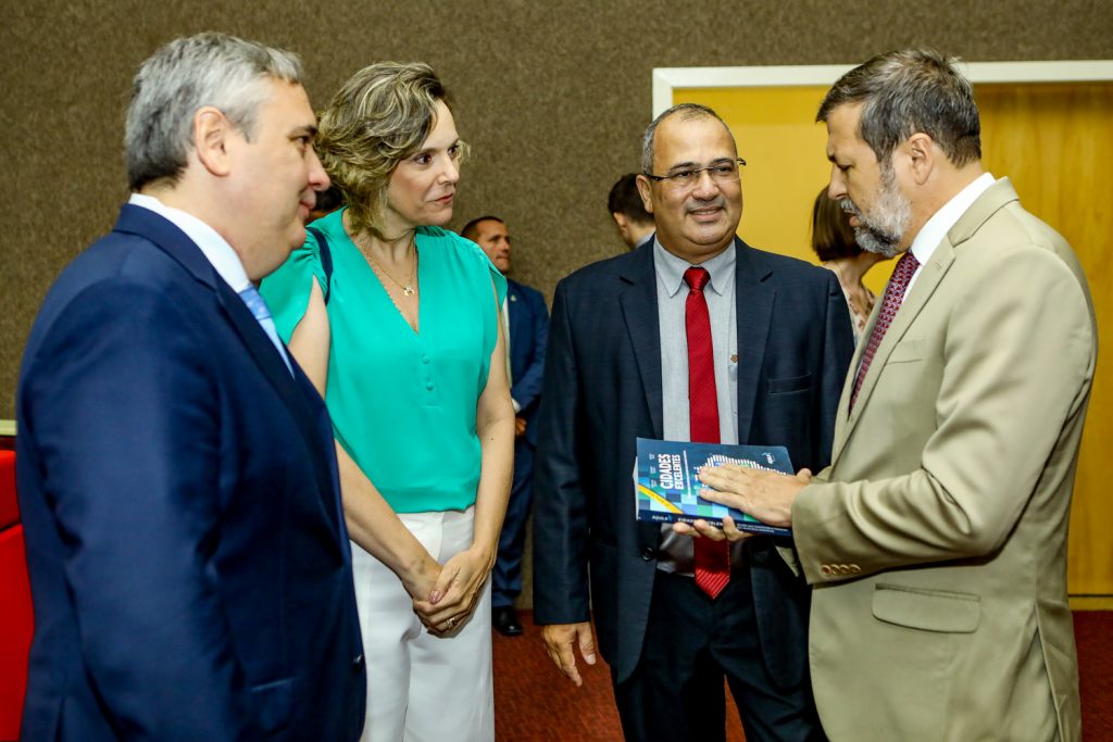 Paulo Coimbra, Mirza Utsch, Herman Hesse E Elcio Batista