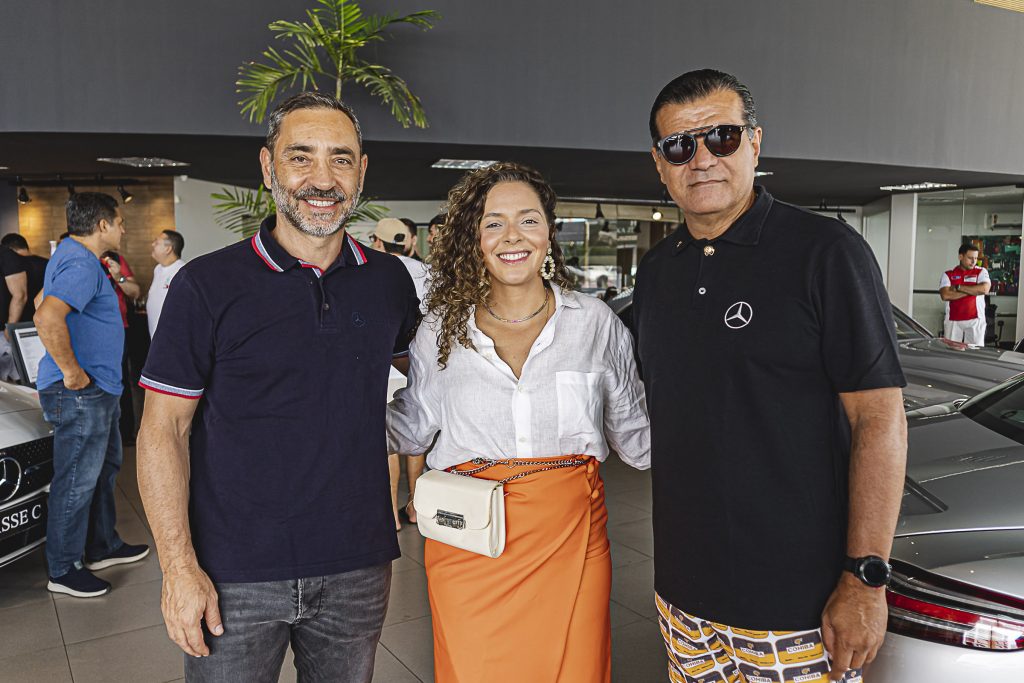 Ronaldo Munhoz, Gabriela Carvalho E Odmar Feitosa