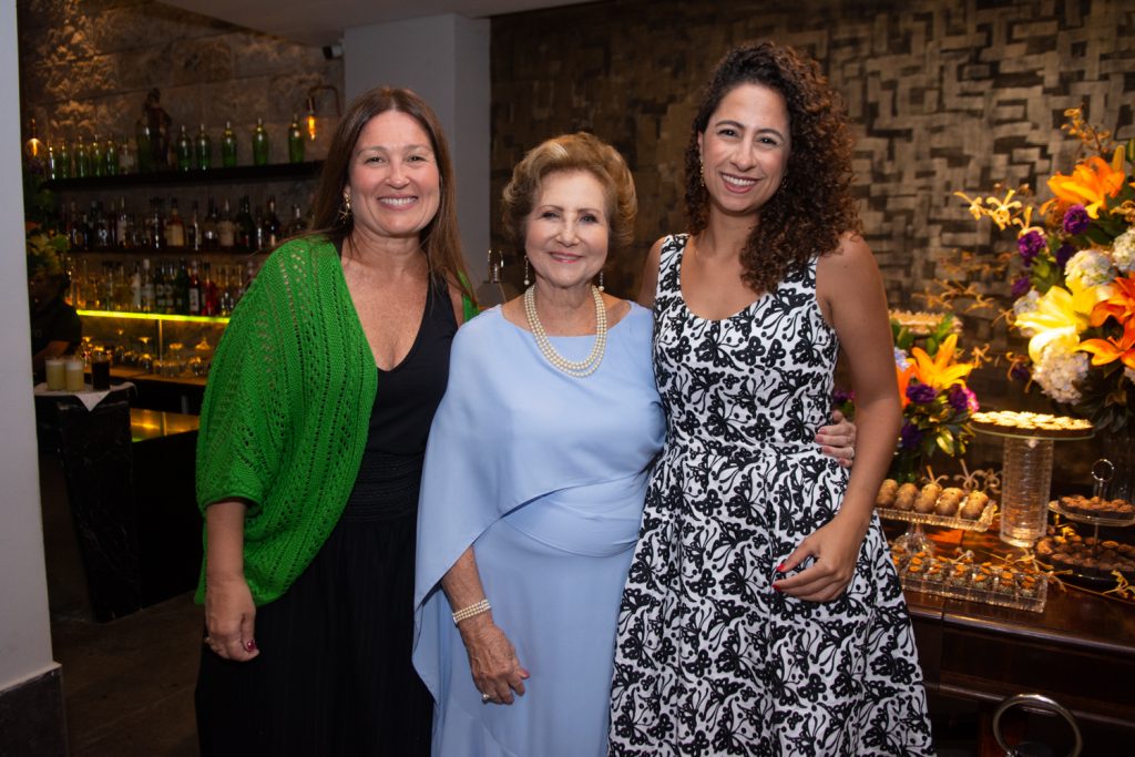 Andréa Monteiro, Lúcia Medeiros E Marina Monteiro