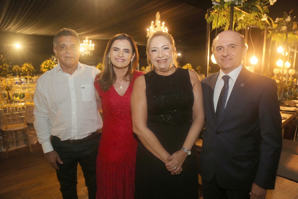 Auricélio E Eliana Farias, Mércia E Jaime Paula Pessoa Linhares