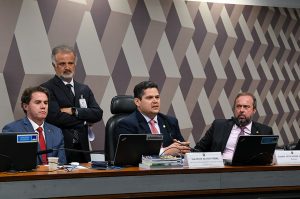 Ccj Do Senado Aprovou Nesta Terça Feira (6) A Chamada Pec Da Transição