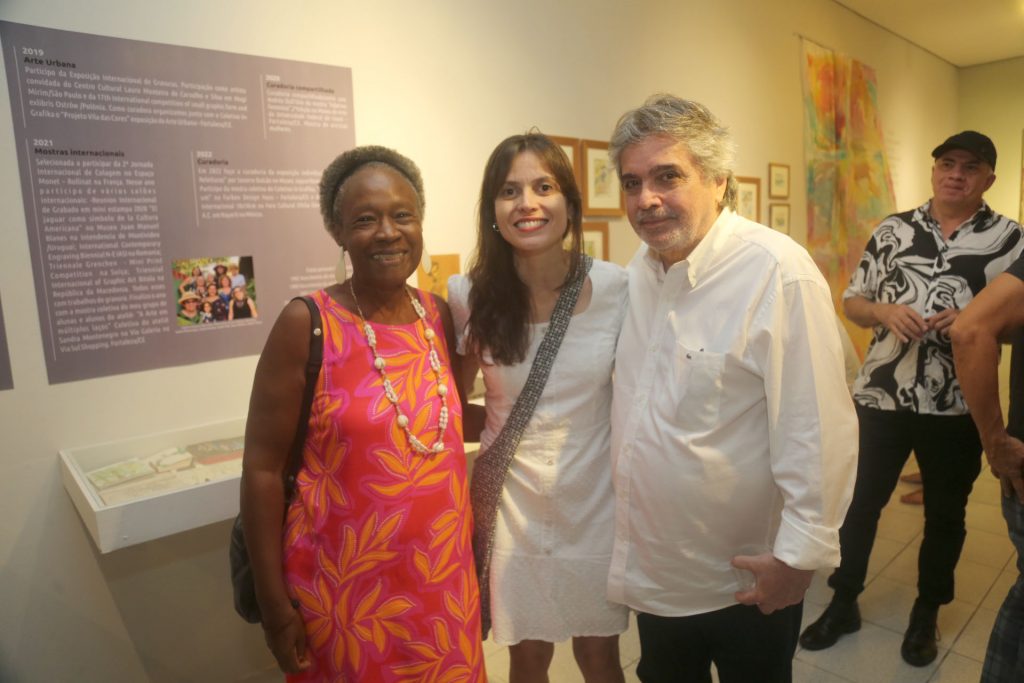 Cecilia Calaça, Lia Sanders E Totonho Laprovítera