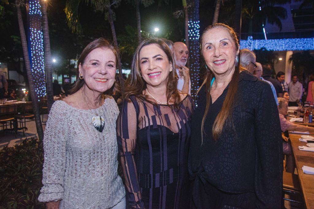 Claudia Goncalves, Bebel Pessoa E Mariana Cunha