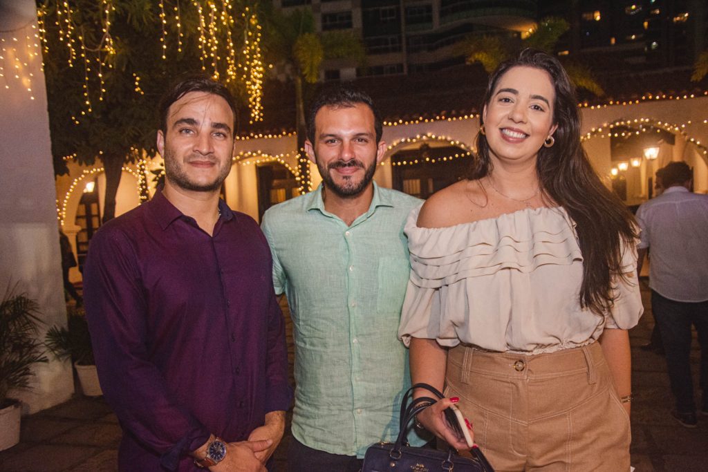 Davi Macedo, George Martins E Raphaela Assuncao