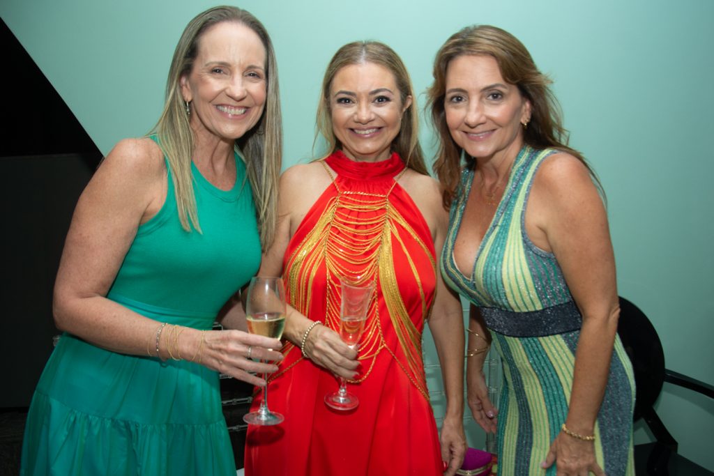 Denise Pinheiro, Ana Cristina Camelo E Ellen Benevides