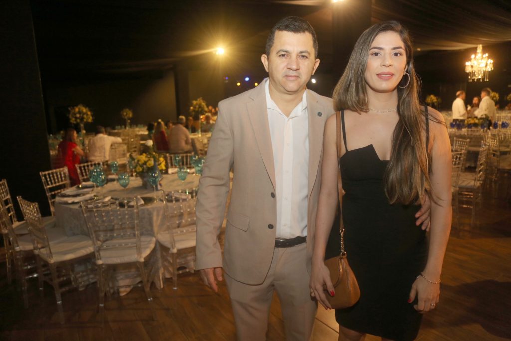 Ed Carlos Lima E Mariane Almeida