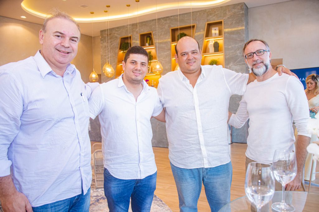 Flavio Gomes, Joao Paulo Azevedo, Arian Gomes E Andre Benevides