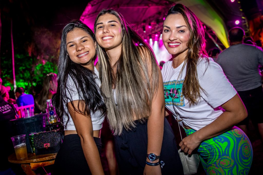 Gisele Leocadio, Dinzenza E Natalia Silva