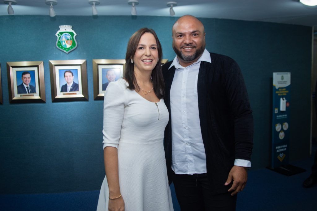 Lia Freitas E Naeciso Júnior