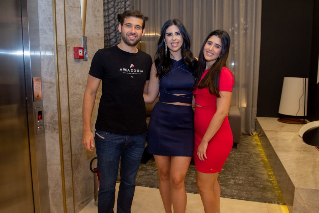 Lucas, Natália E Mariana Medeiros