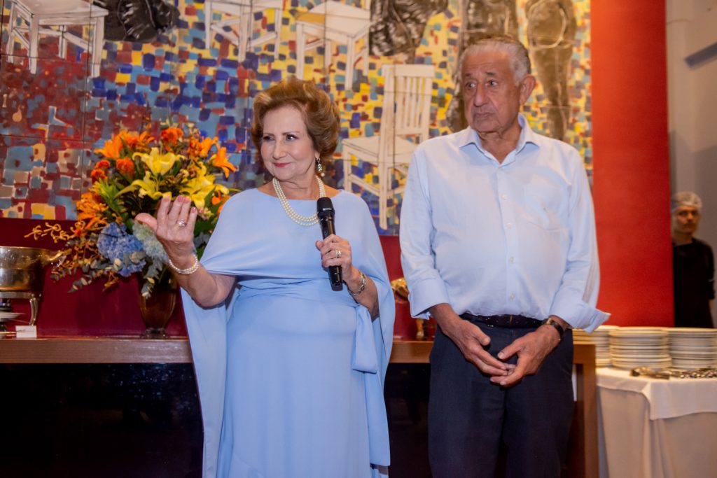 Lúcia E Maurício Medeiros