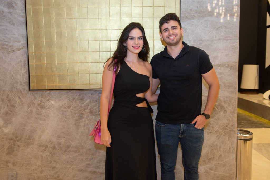 Luiza Uchôa E João Italo