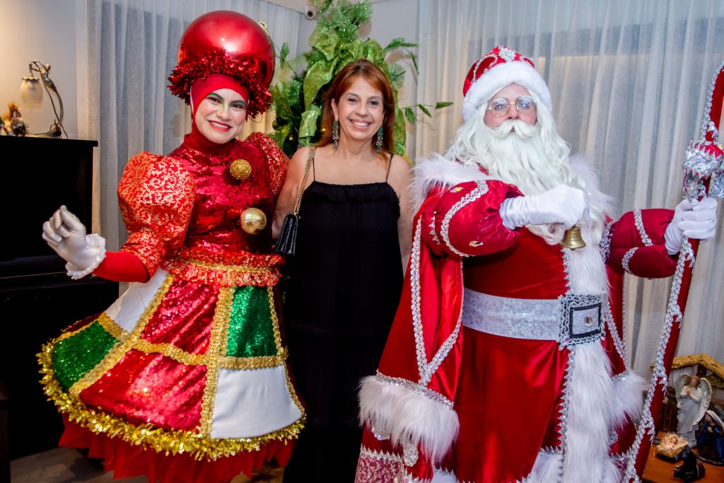 Mamãe Noel, Giovanna Adjafre E Papai Noel