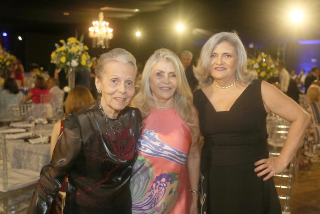 Margarida Borges De Carvalho, Franci Farias E Antonia Maria