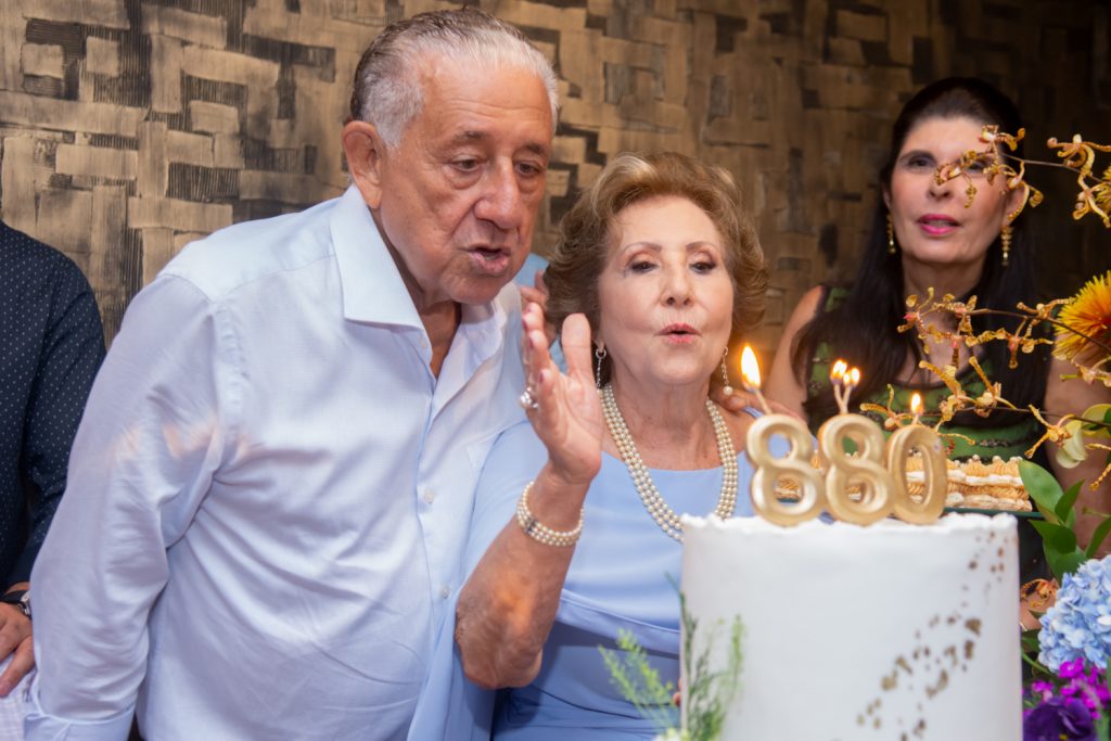 Maurício E Lúcia Medeiros