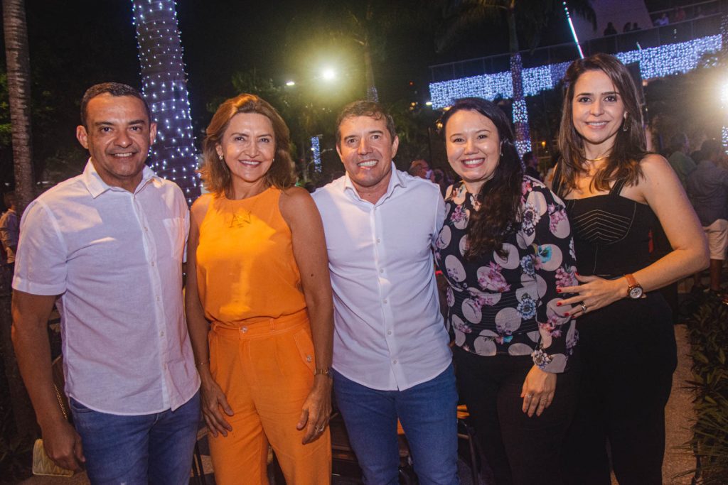 Narcelio Teixeira, Ana Nobre, Renato Felipe, Nivea Santos E Camila Benevides