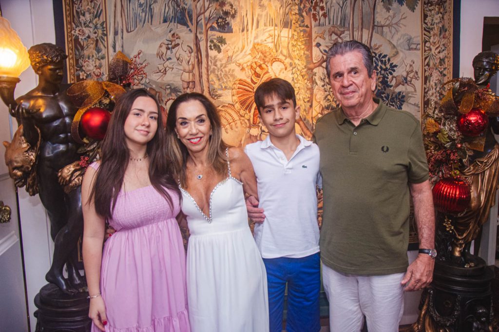 Nina, Marcia, Joaquim E Marcio Tavora