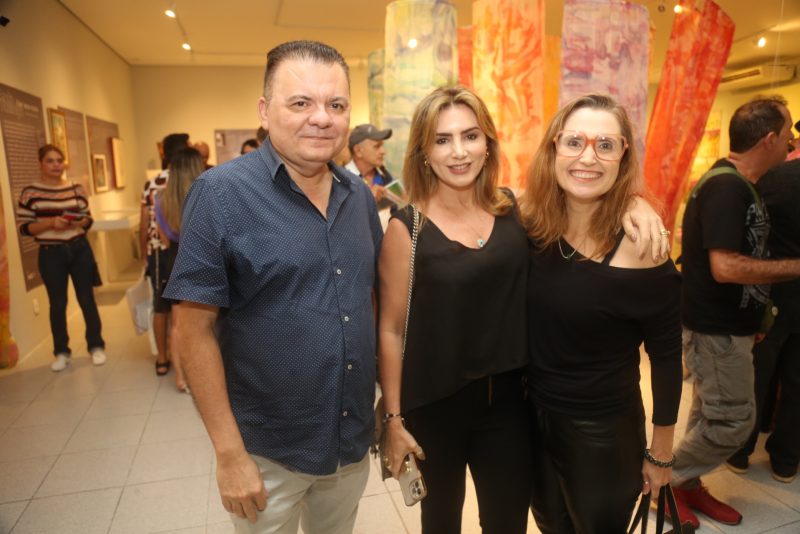 Arte - Sandra Montenegro recebe convidados ilustres na abertura da exposição “Estar Nesse Mundo”