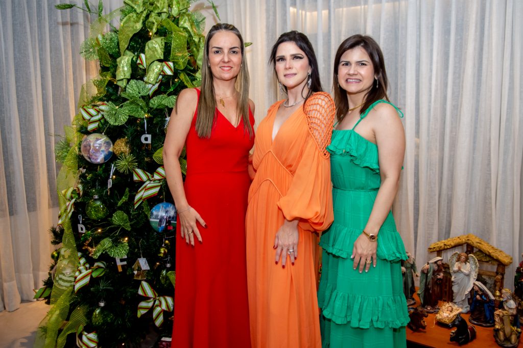 Raquel Vasconcelos, Ticiana Brígido E Marília Vasconcelos (2)