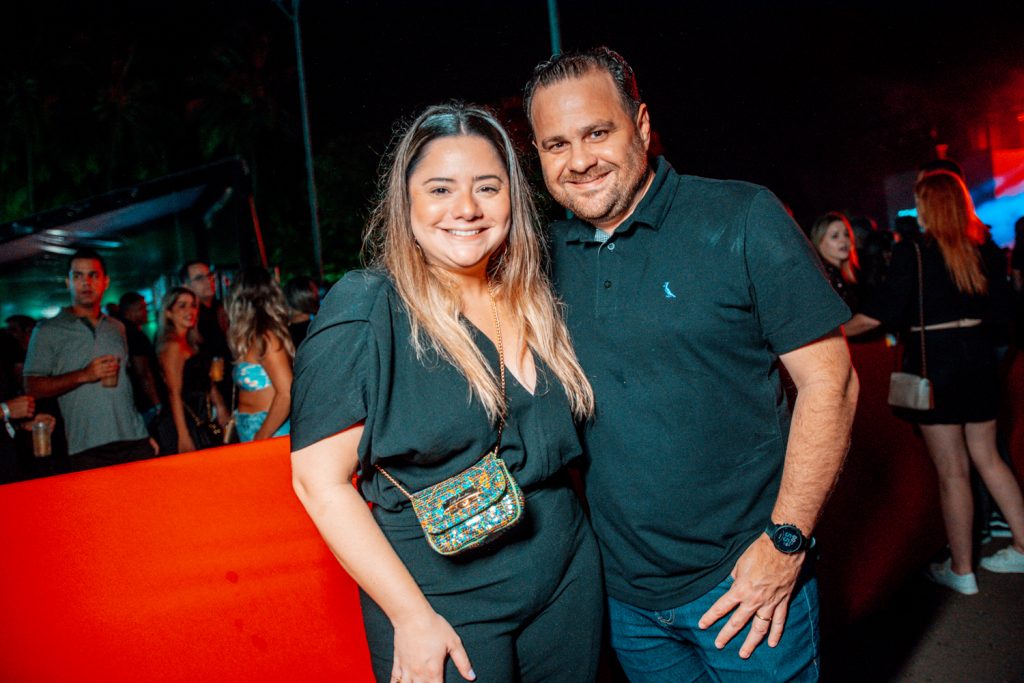 Renata Benevides E Flávio Lopes