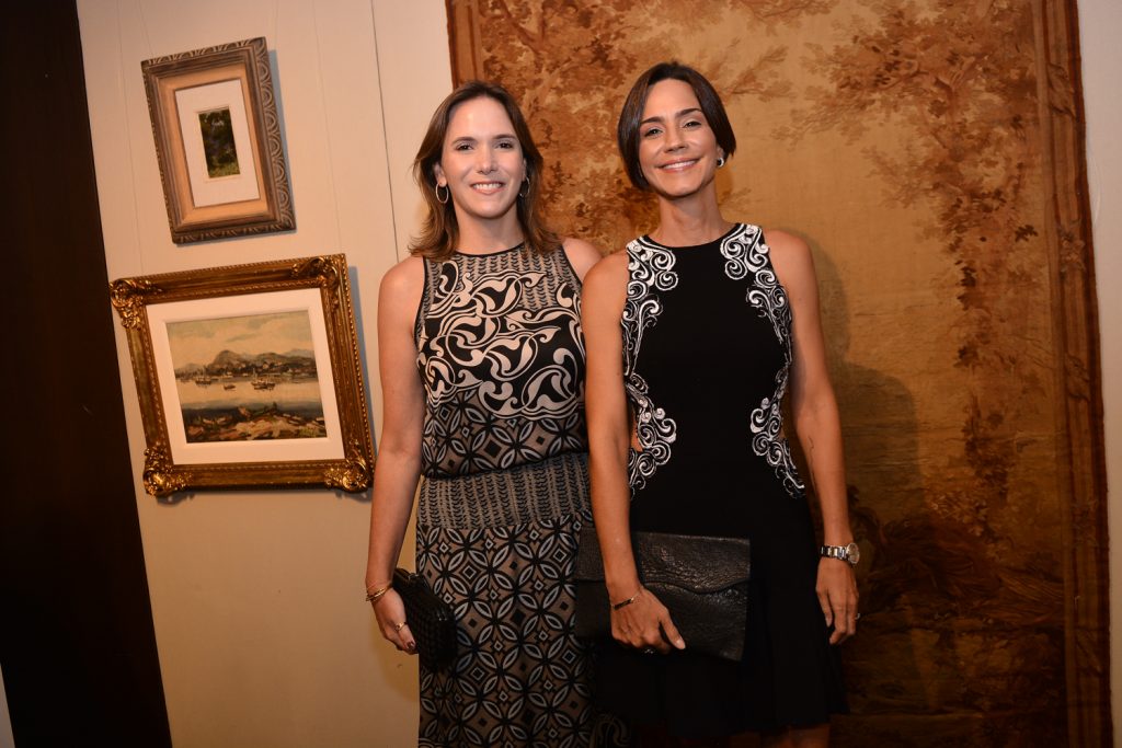 Renata Santos E Karine Studart