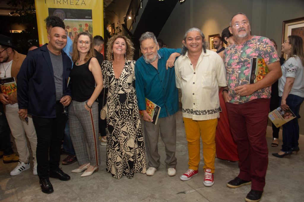 Silvano Tomaz, Andréa Dall'olio, Sandra Montenegro, Zé Tarcísio, Gerson Ipirajá E Sakyra