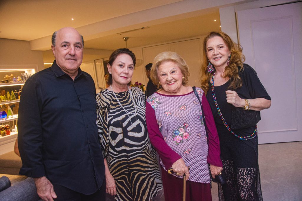 Silvio Frota, Paula Frota, Ivone Reboucas E Claudia Reboucas