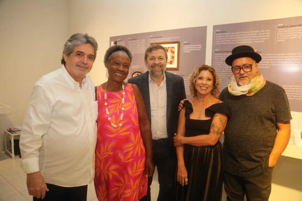 Totonho Laprovítera, Cecilia Calaça, Elcio Batista, Sandra Montenegro E Zakira Nobre