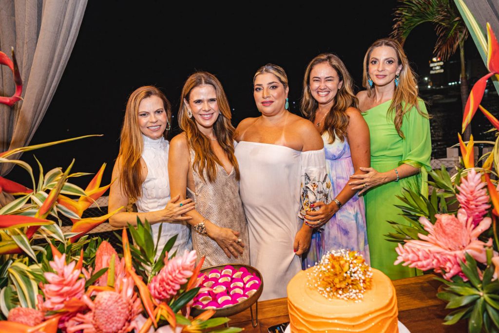 Adriana Praxedes, Niedja Bezerra, Manu Romcy, Bia Bezerra E Michelle Aragao