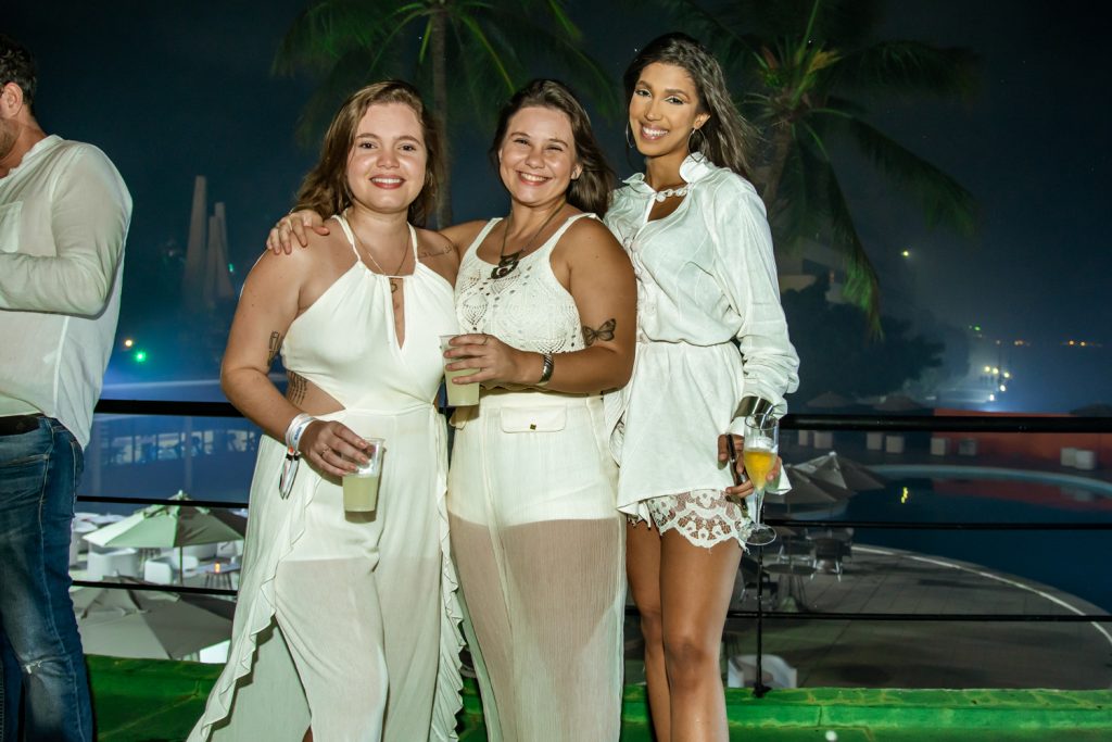 Barbara Nepomuceno, Roberta Sampaio E Lara Maciel (1)