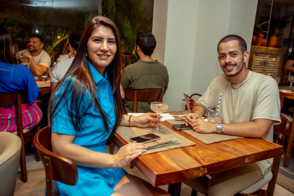 Bárbara Roriz E João Henrique Nogueira