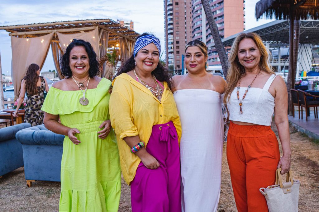 Eliane Luna, Fabiana Karla, Manu Romcy E Monica Vilari