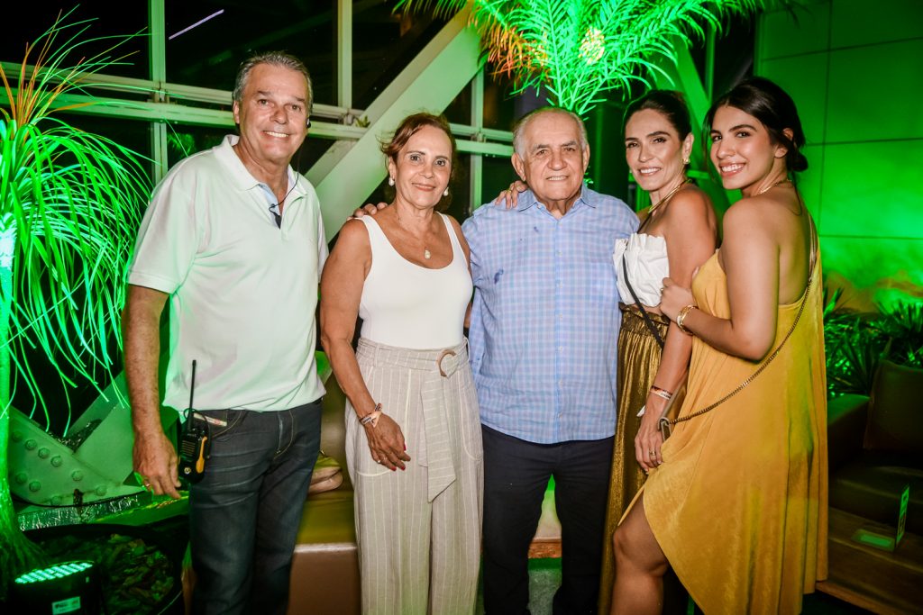 Ernani Prudente, Berna Gurgel, Fernando Pontes, Luciana Prudente E Maria Eduarda Pontes