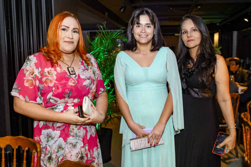 Glaucia Oliveira, Lara Oliveira E Elaine Gomes