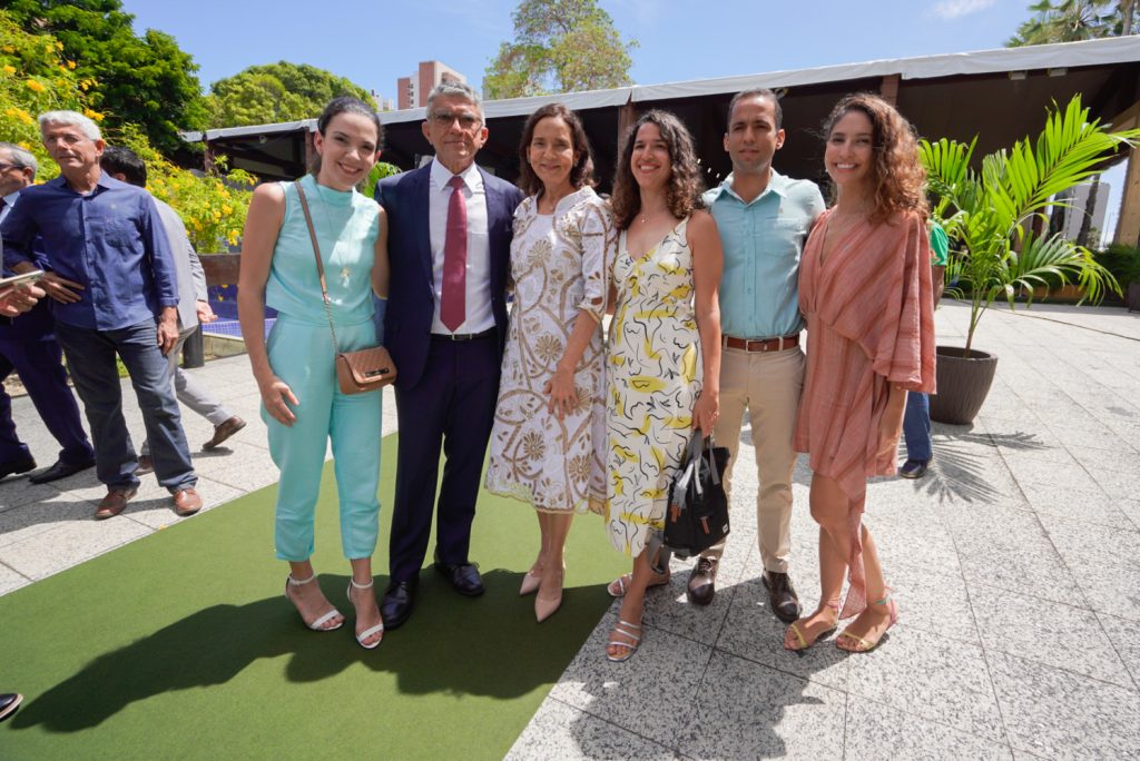 Hilda,vevéu, Izolda, Clara, Pedro E Andréia Cela (1)