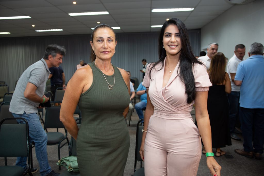 Katia Santos E Carla Ibiapina (1)