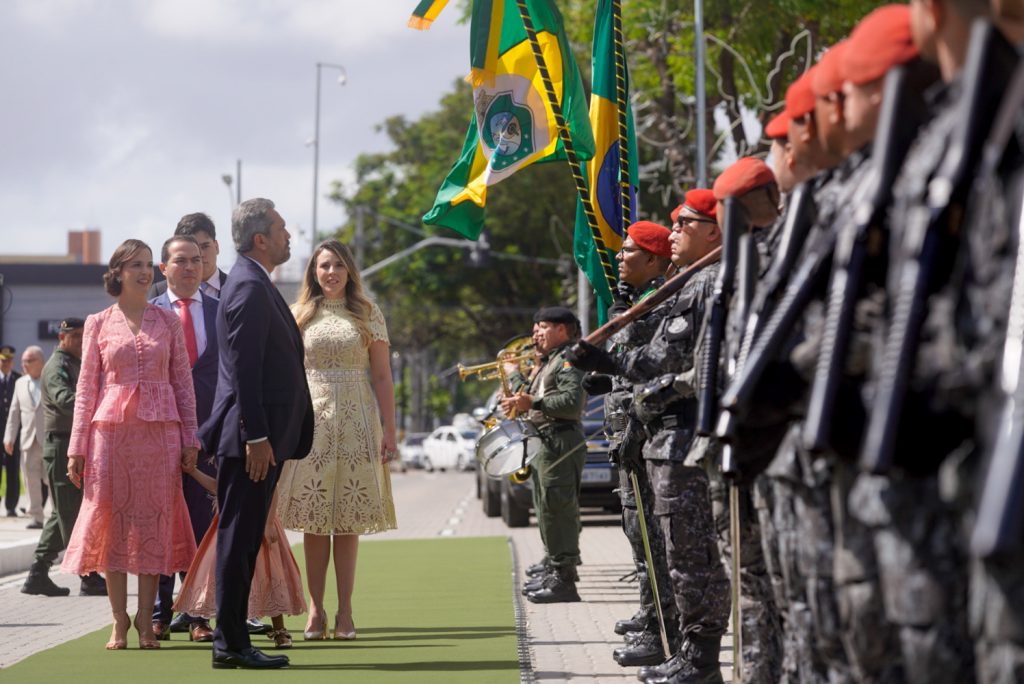 Lia, Beatriz E Elmano De Freitas, Marcelo Paz, Jade Romero (4)