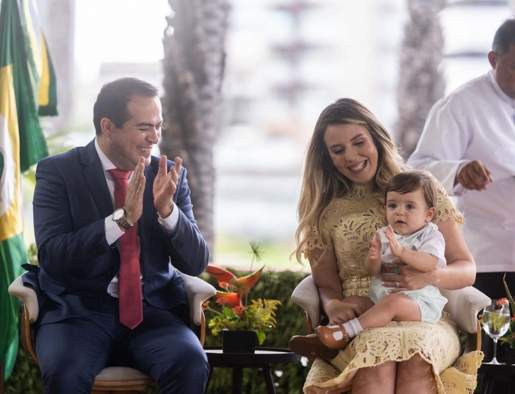 Marcelo Paz, Mateo E Jade Romero