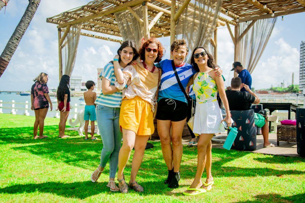 Marina Cardoso, Georgeana Loureiro, Ana Thereza Matos E Jaqueline Sousa