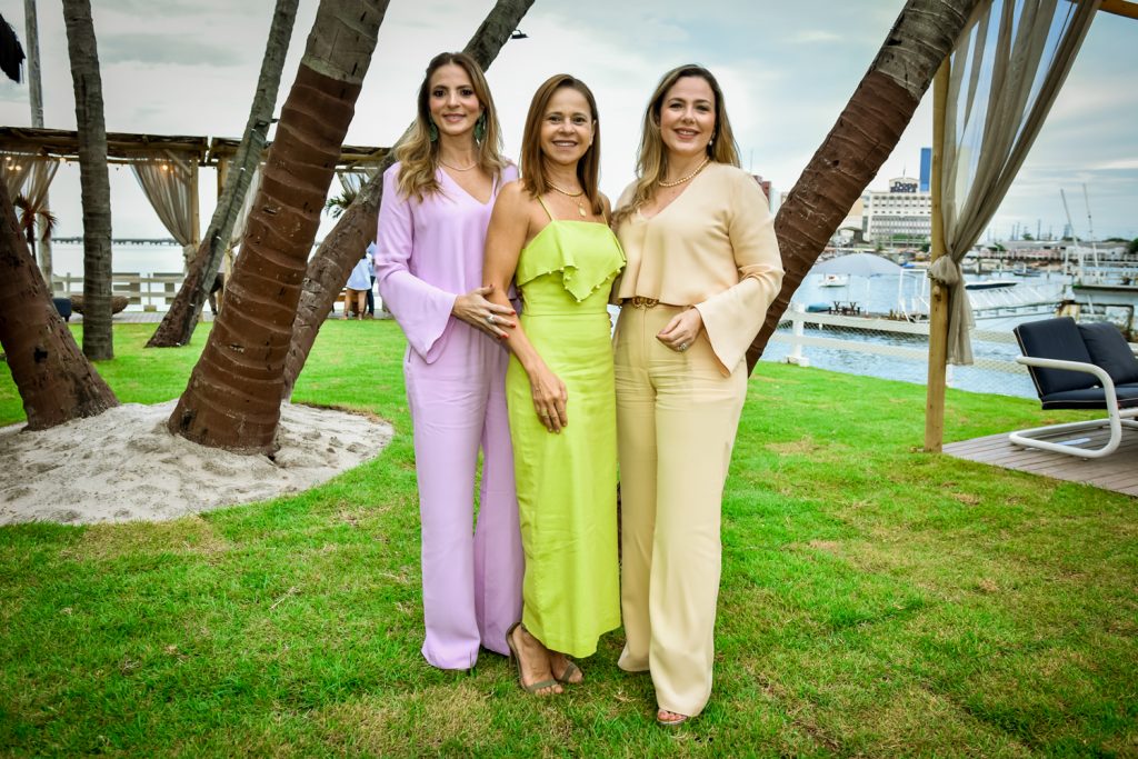 Michelle Aragão, Claudiane Borges E Suyane Studart