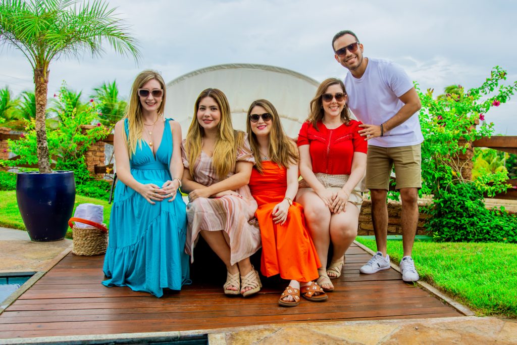 Natascha Mota, Renata Tomaz, Rebeca Soares, Luana Lopes E Giorgio Sousa