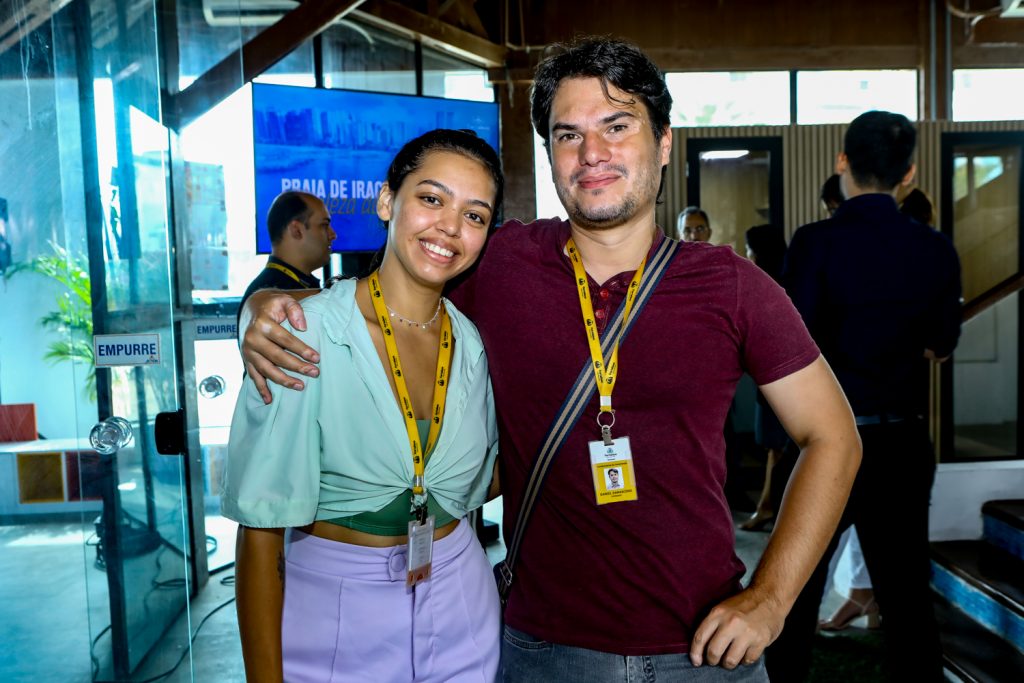 Nayara Azevedo E Daniel Damaceno