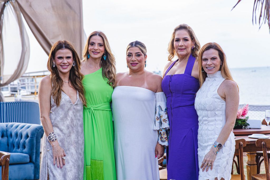 Niedja Bezerra, Michelle Aragao, Manu Romcy, Marcia Teixeira E Adriana Praxedes