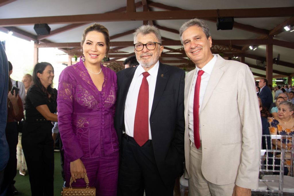 Onélia, Eudoro E Tiago Santana