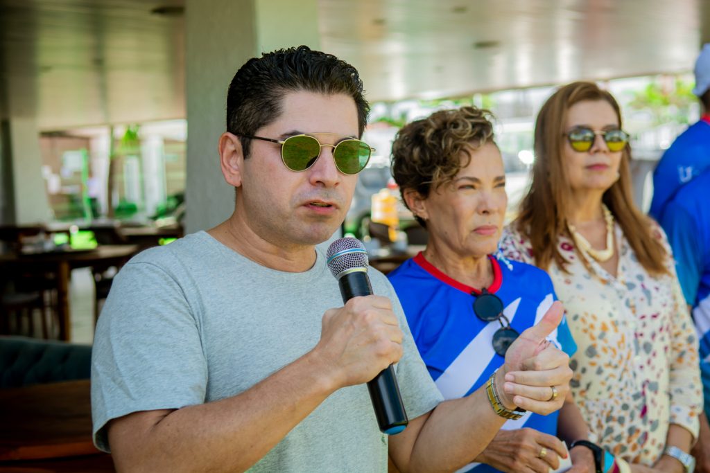 Pompeu Vasconcelos, Ana Thereza Matos E Valéria Cavalcante