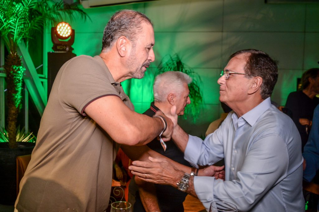 Régis Medeiros E Beto Studart