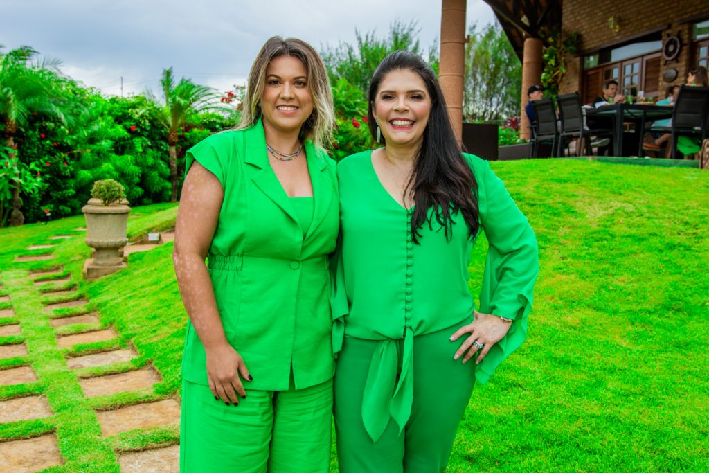 Renata Sidney E Sellene Câmara