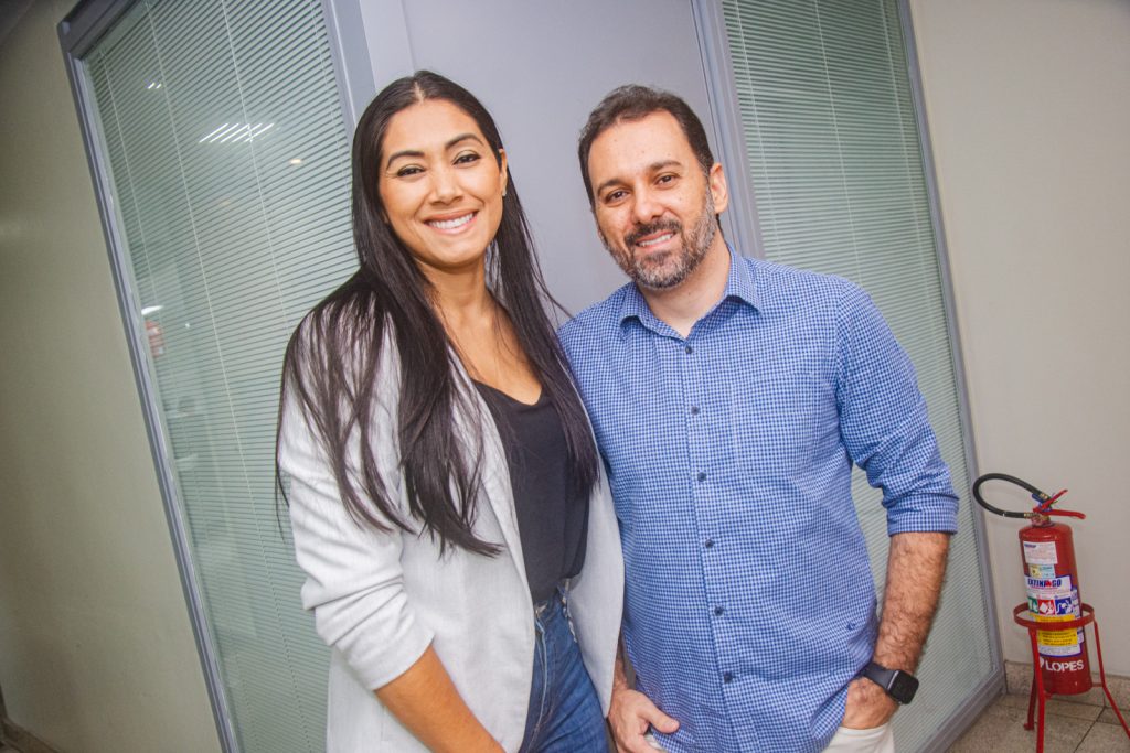 Laura Bonfim E Daniel Carneiro