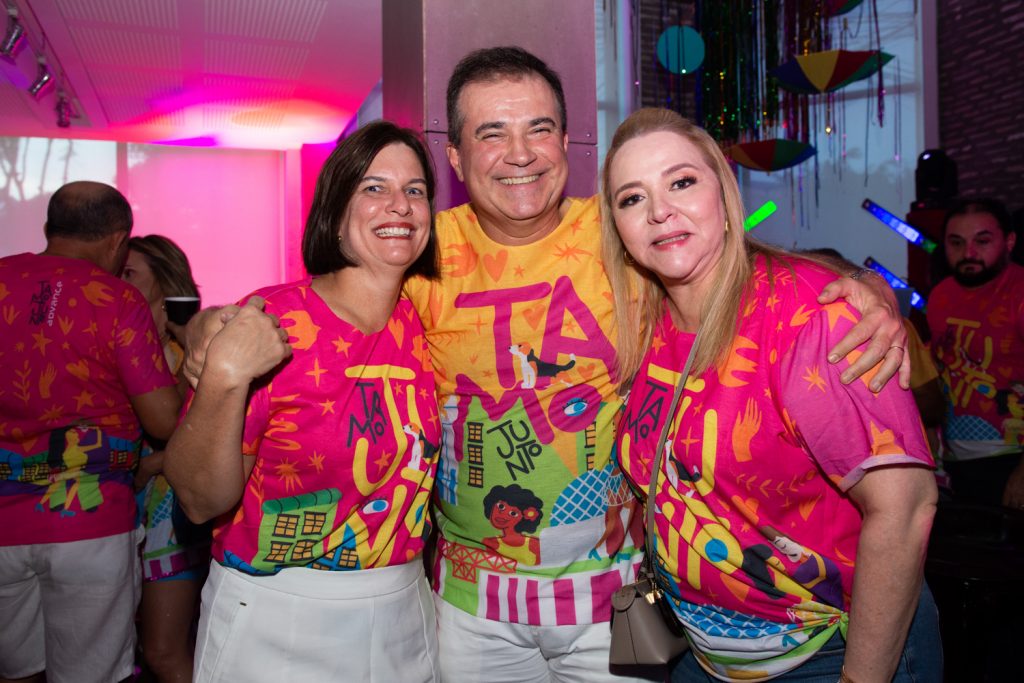 Luciana Bezerra, Ricardo Bezerra E Sandra Fujita