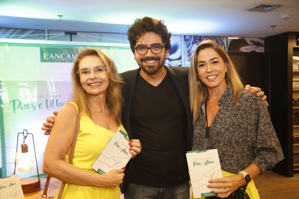 Malu Fontenele, Matheus Chaves E Renata Ramos